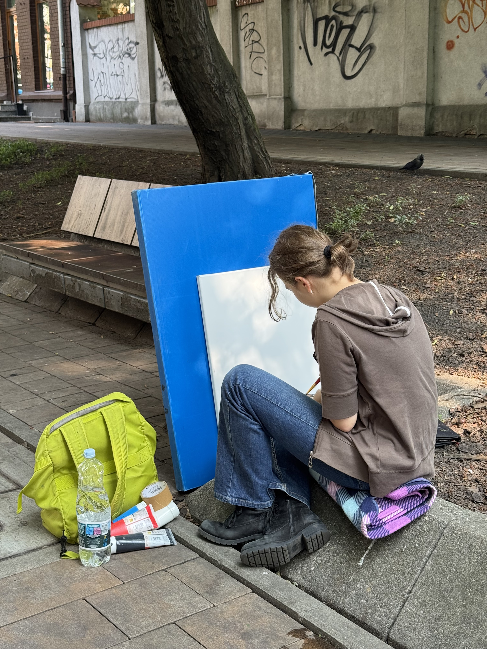 Fot. materiały UM Gliwice dziewczyna ze sztalugą