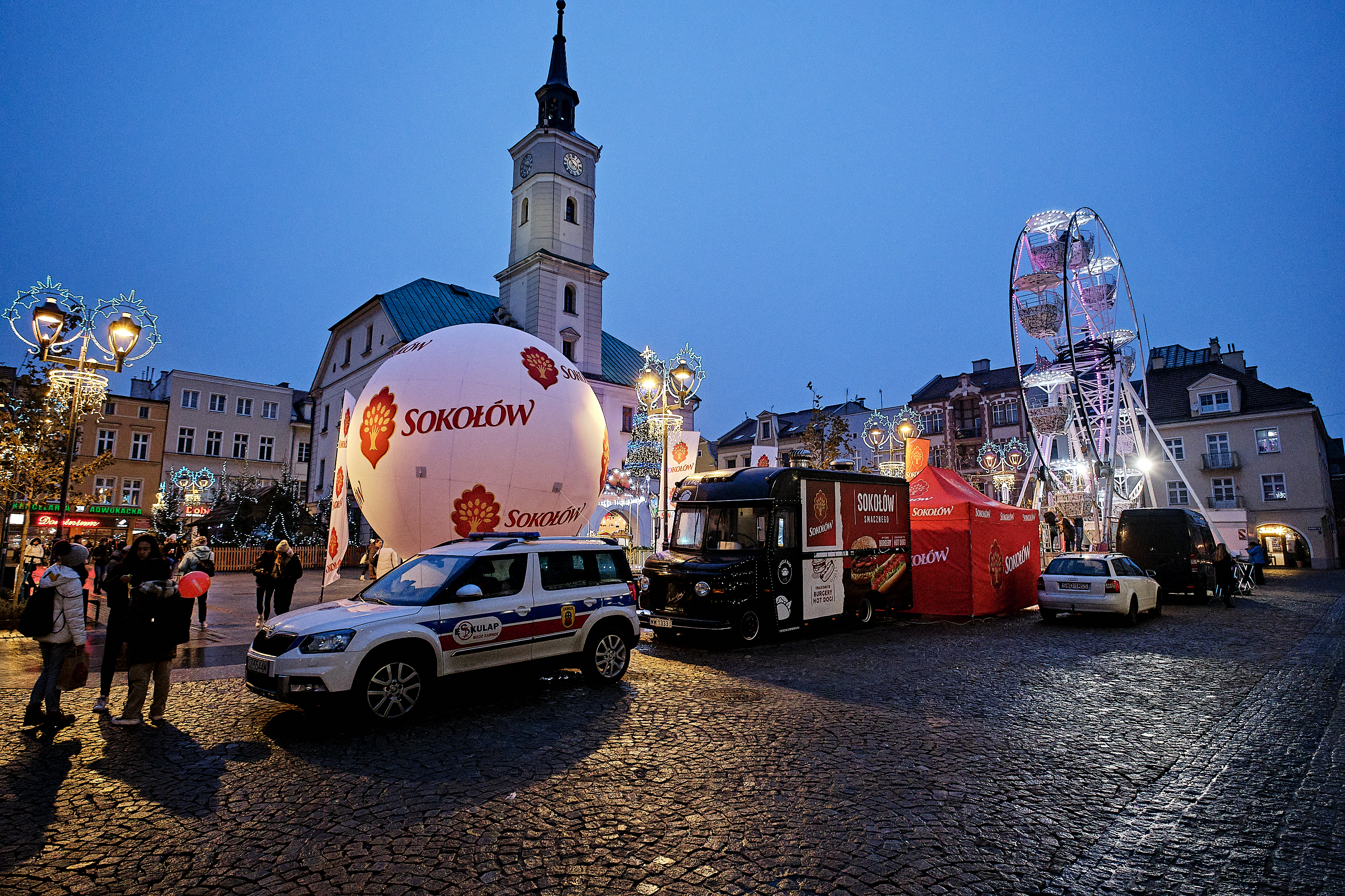 Świąteczne miasteczko Radia ZET na gliwickim Rynku