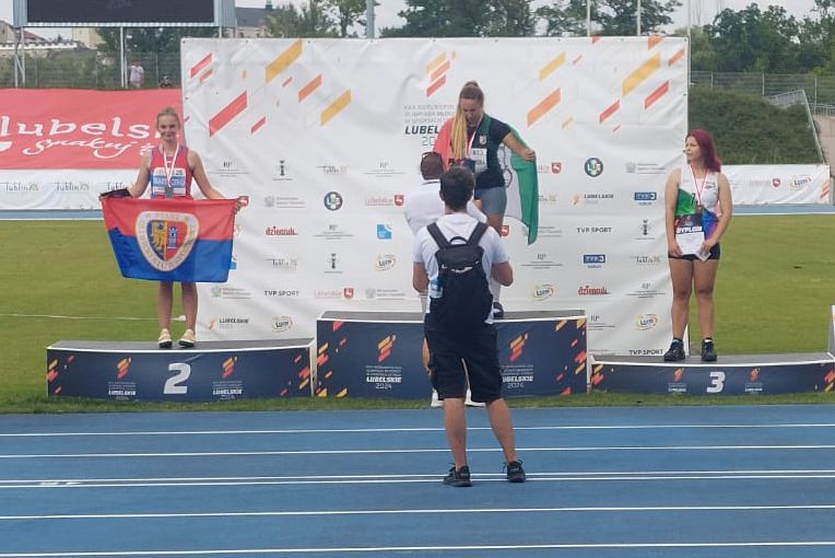 Maja Barteczko na podium