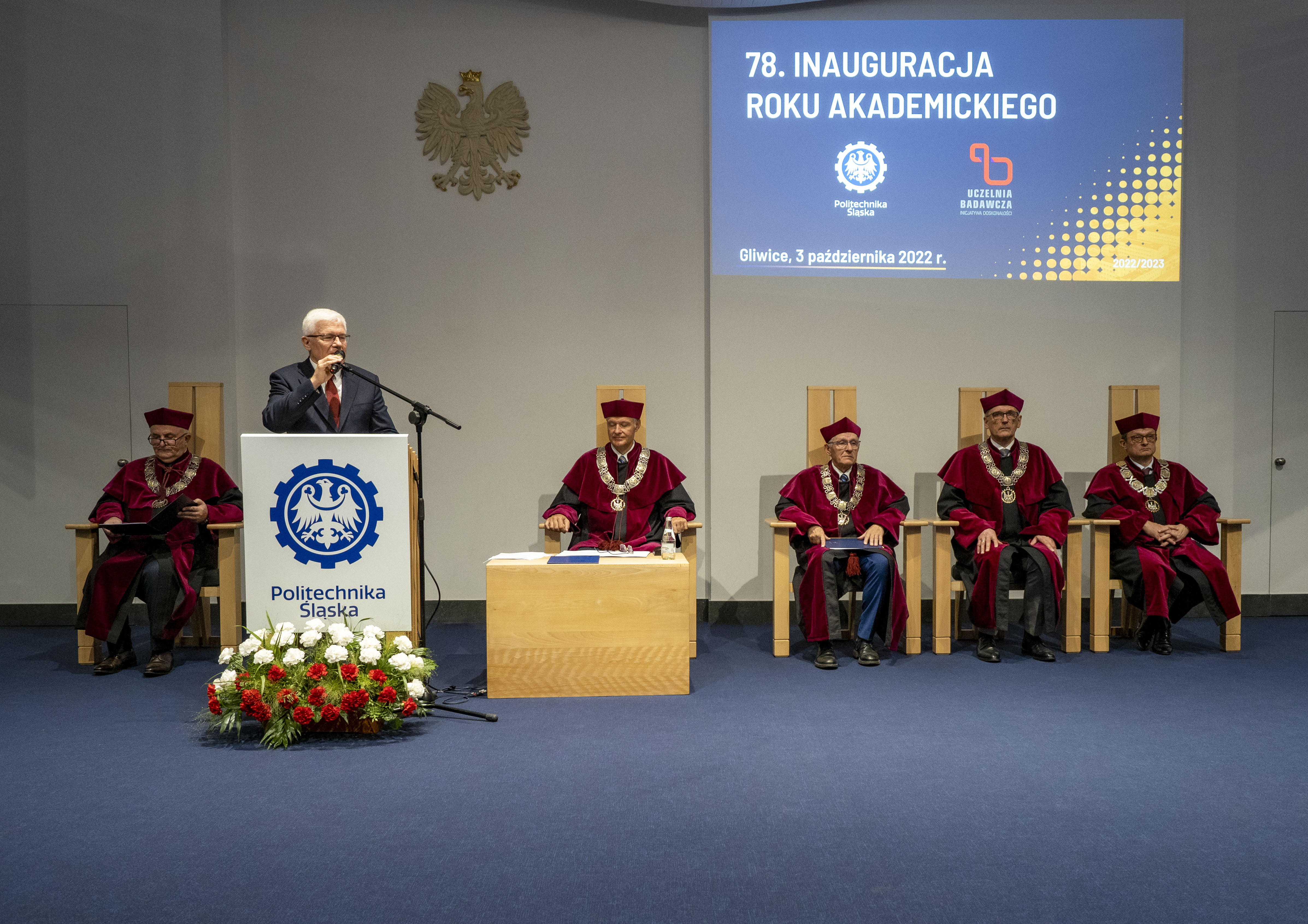 Prezydent Gliwic Adam Neumann przemawiający podczas uroczystości