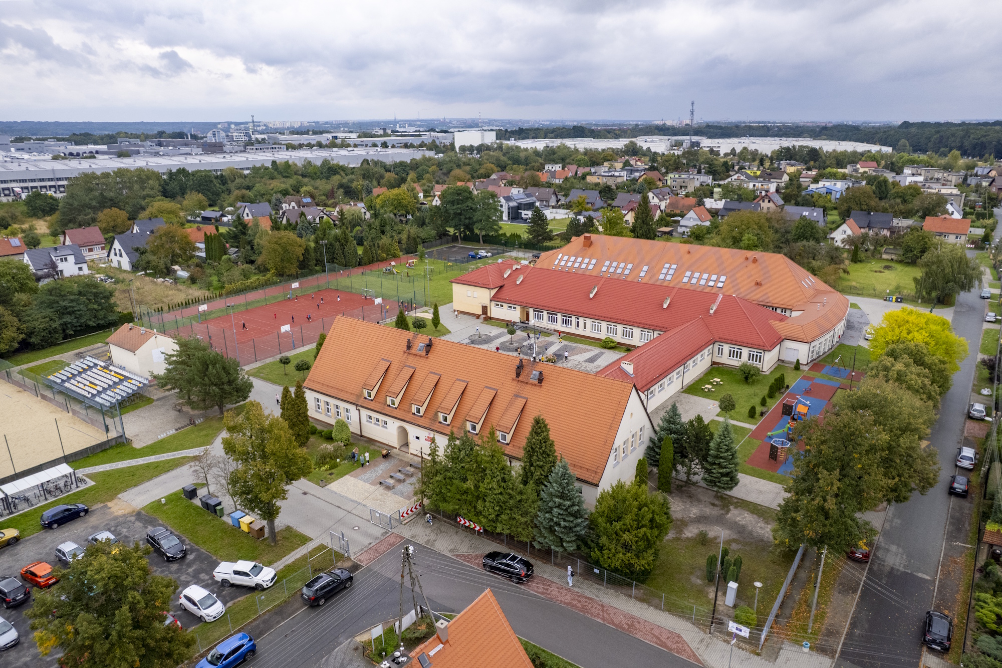 szkoła z lotu ptaka