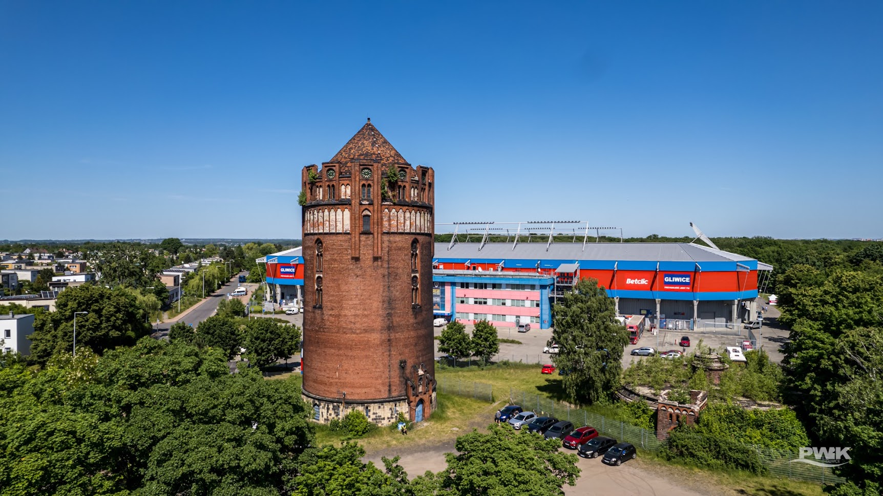 Wieża ciśnień i zbiornik