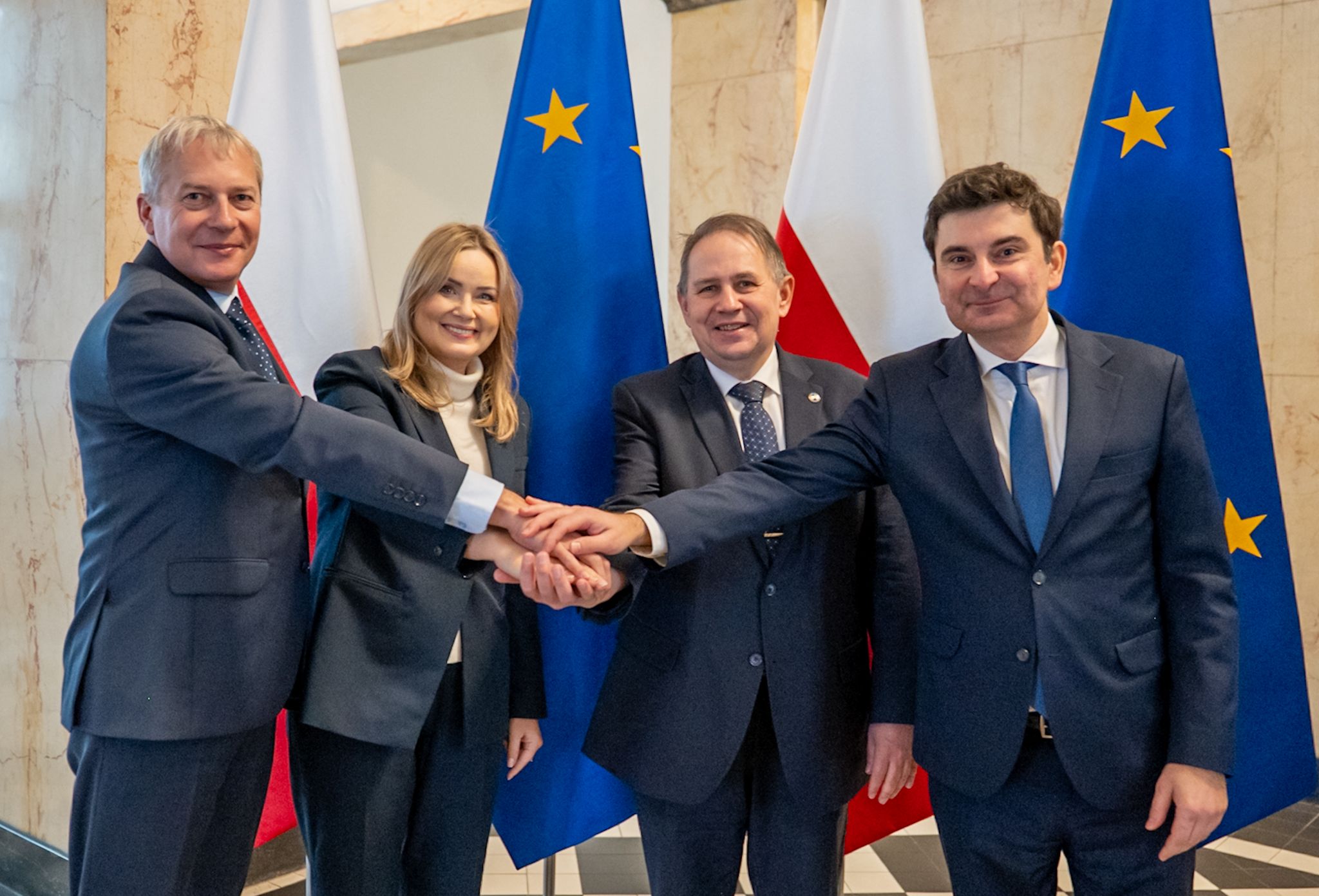 kobieta, mężczyźni