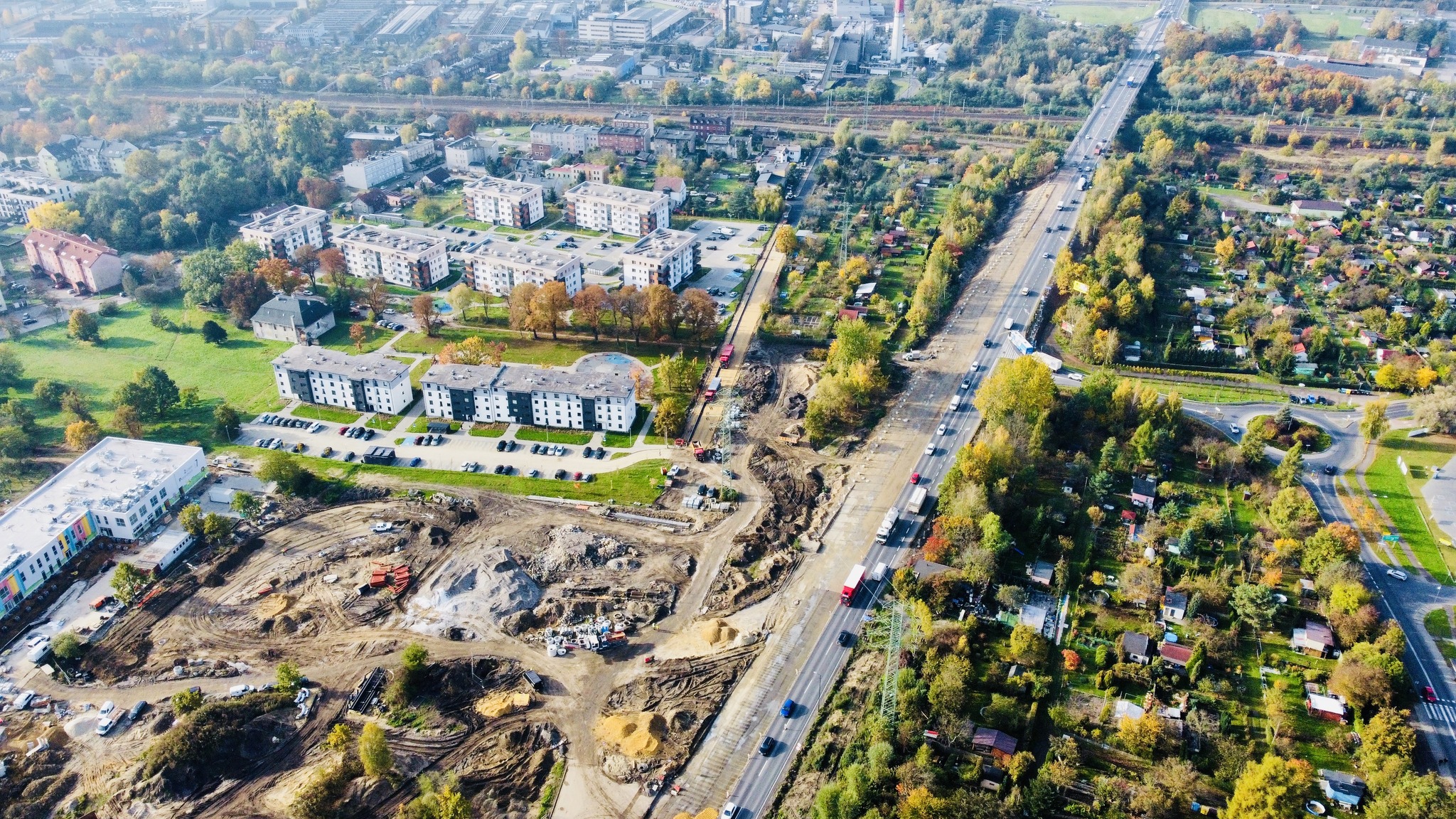 ulica, budynki, drzewa