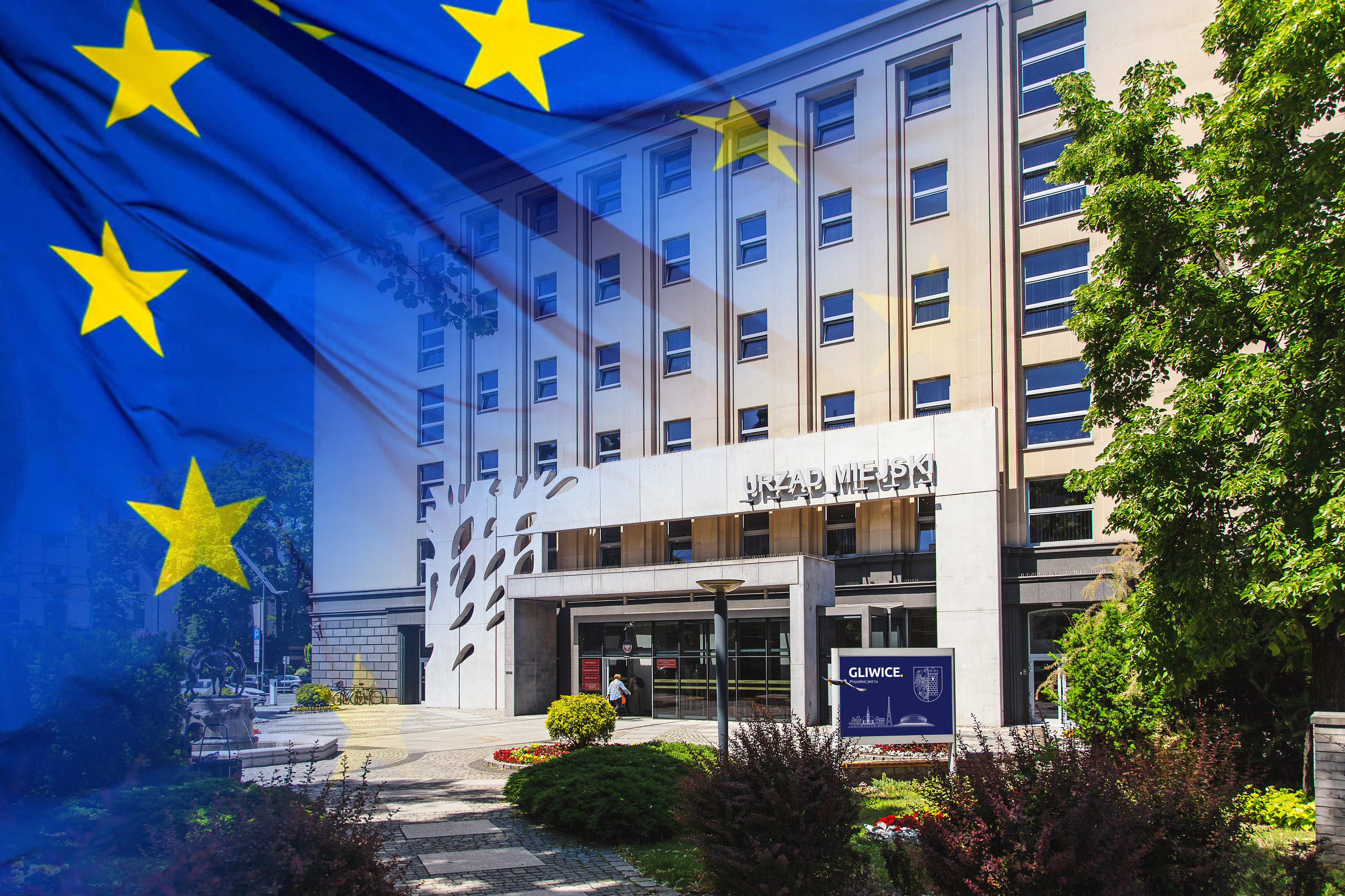 siedziba Urzędu Miejskiego, na bocznym planie flaga Unii Europejskiej