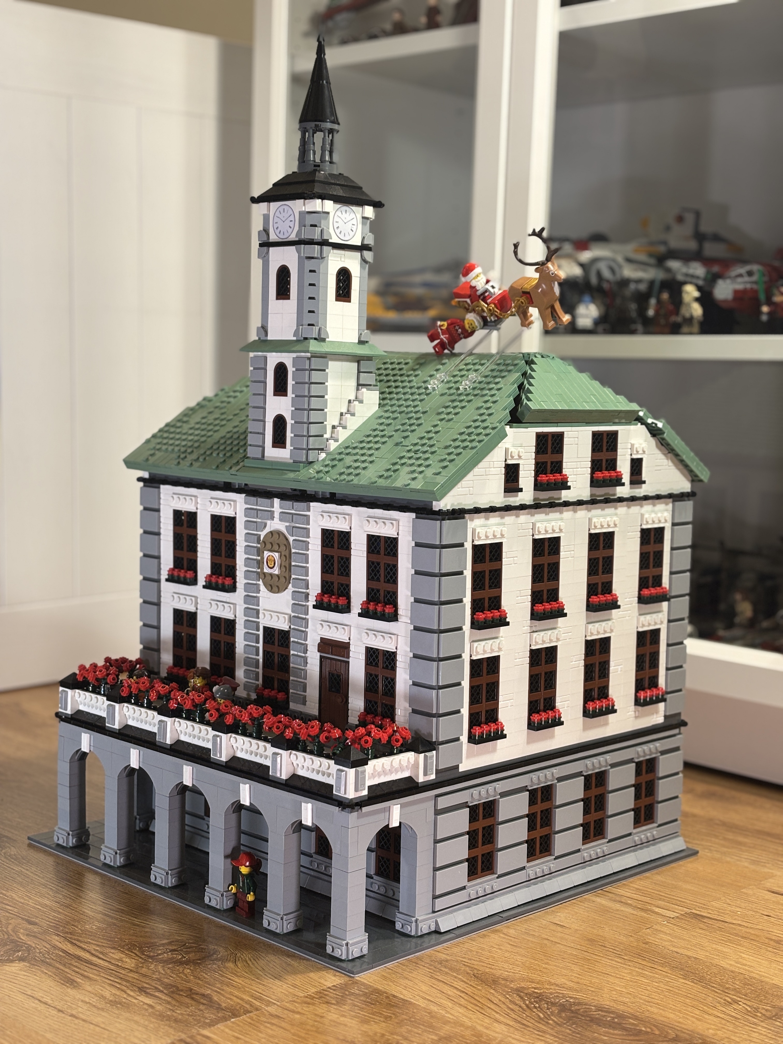 Replika gliwickiego Ratusza z klocków LEGO