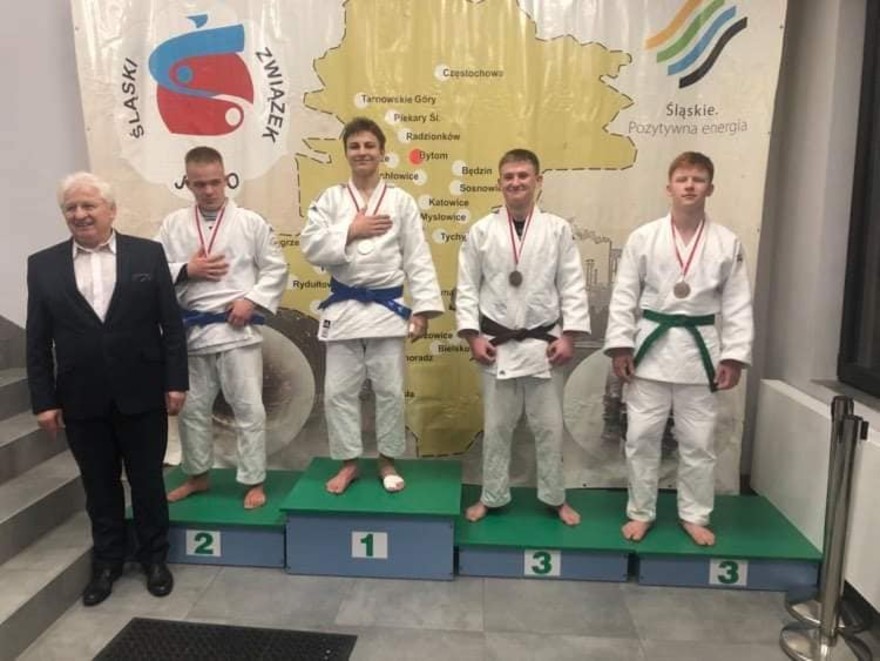 Młodzi judocy na podium Mistrzostw Śląska