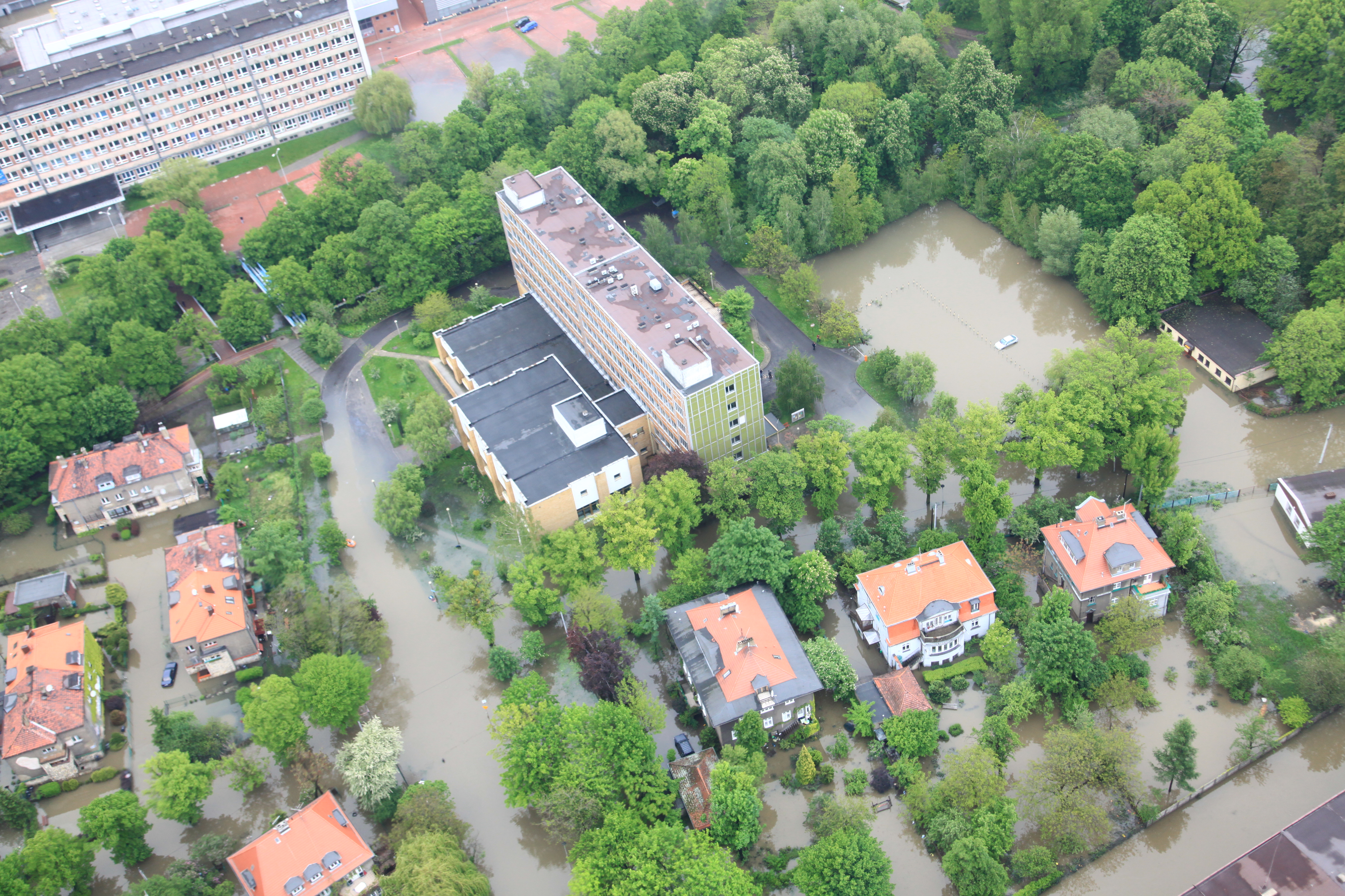 Poprawa stanu bezpieczeństwa przeciwpowodziowego dla Miasta Gliwice poprzez modernizację i rozbudowę systemu gospodarowania wodami opadowymi